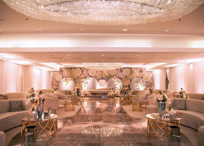 5 star hotel: Four Seasons Hotel Riyadh